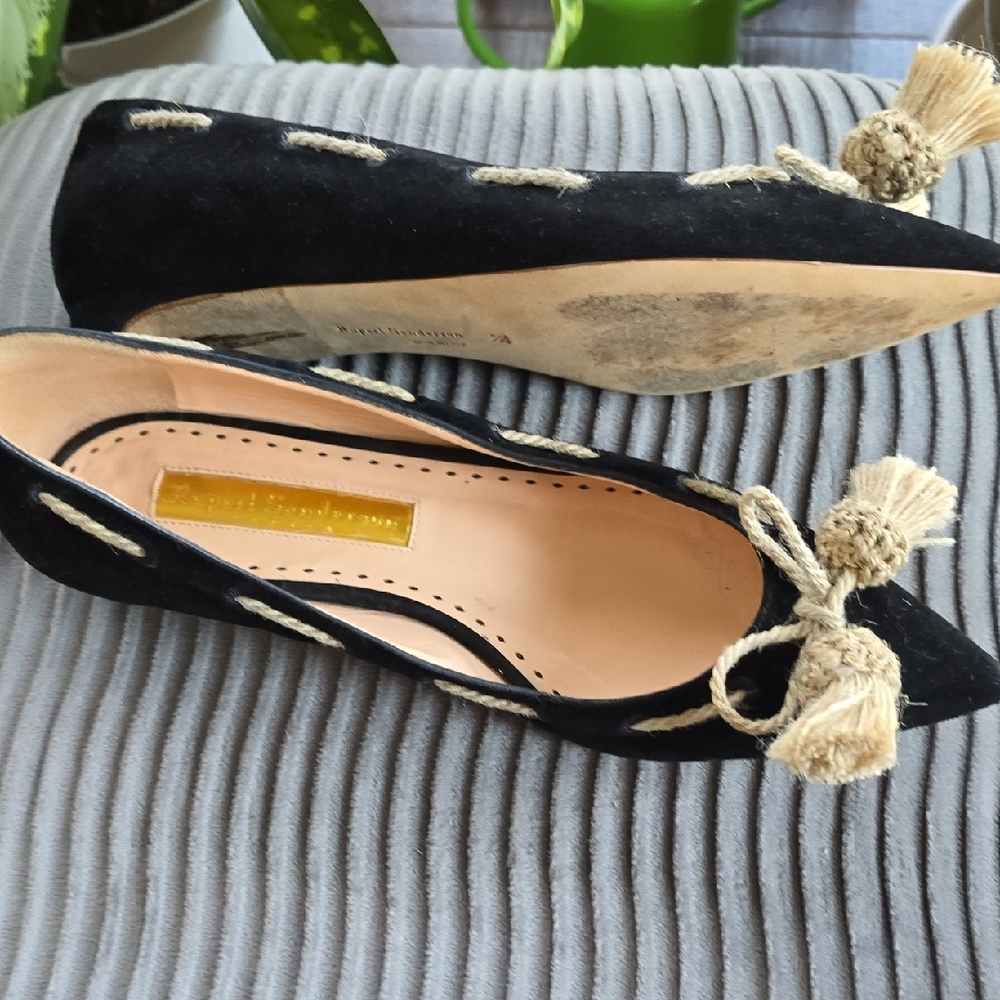 Rupert Sanderson Black Flats with Cream Tassels - Picture 4 of 8